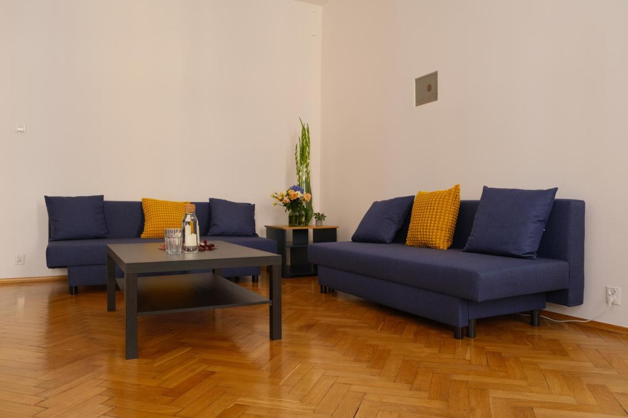 Apartamenty Nic คราคูฟ ภายนอก รูปภาพ